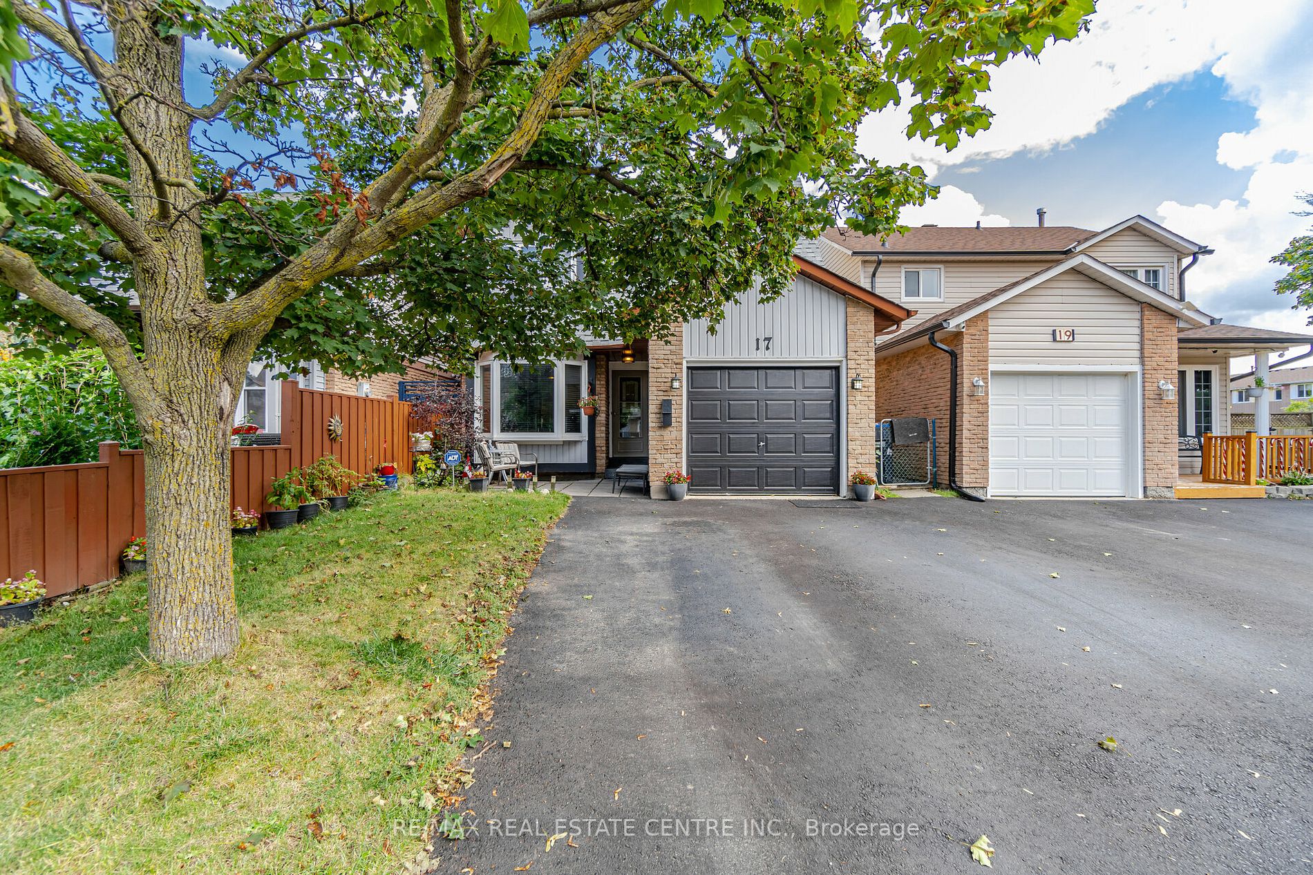 17 Wolverton Cres