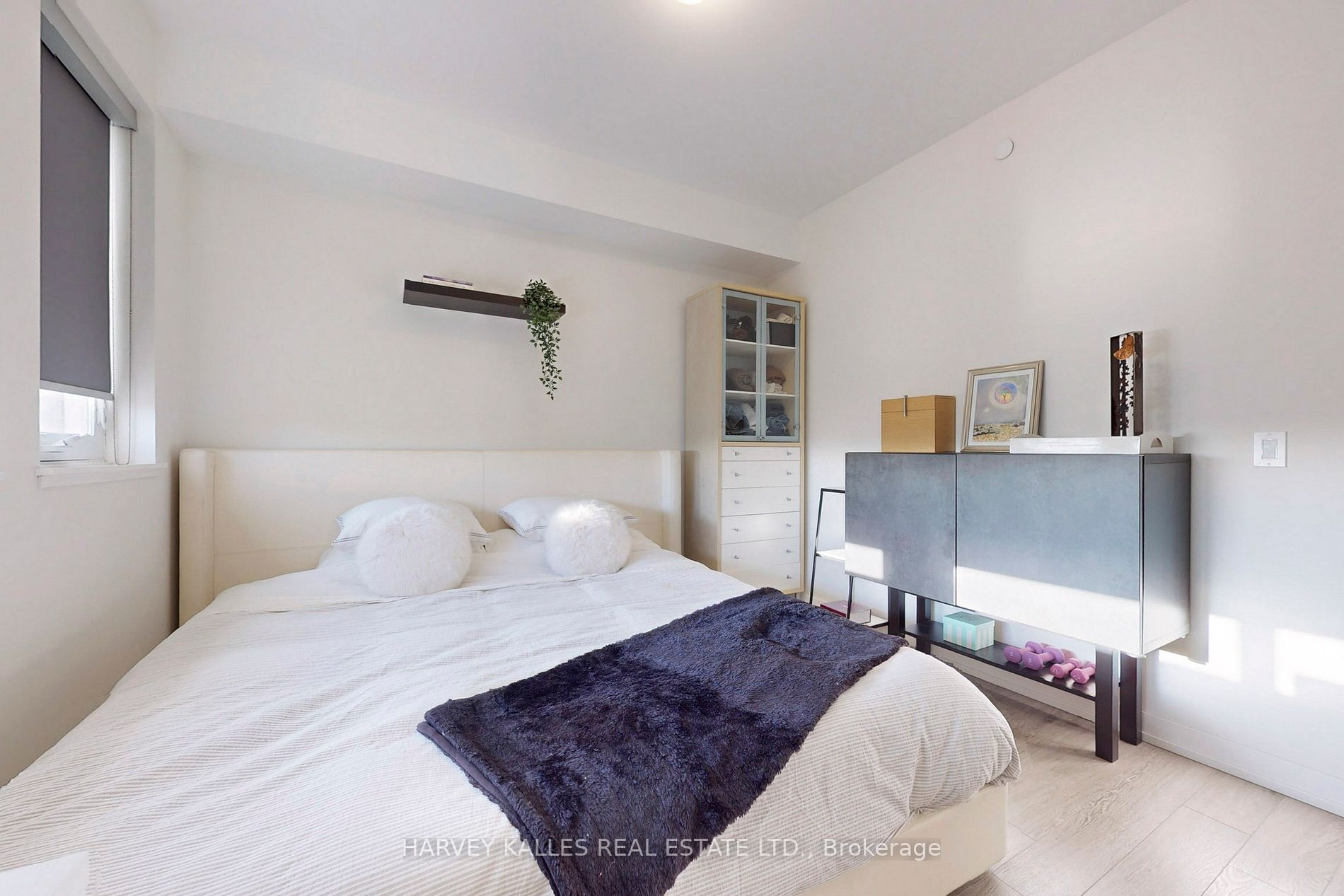 2300 St. Clair Ave W, #301