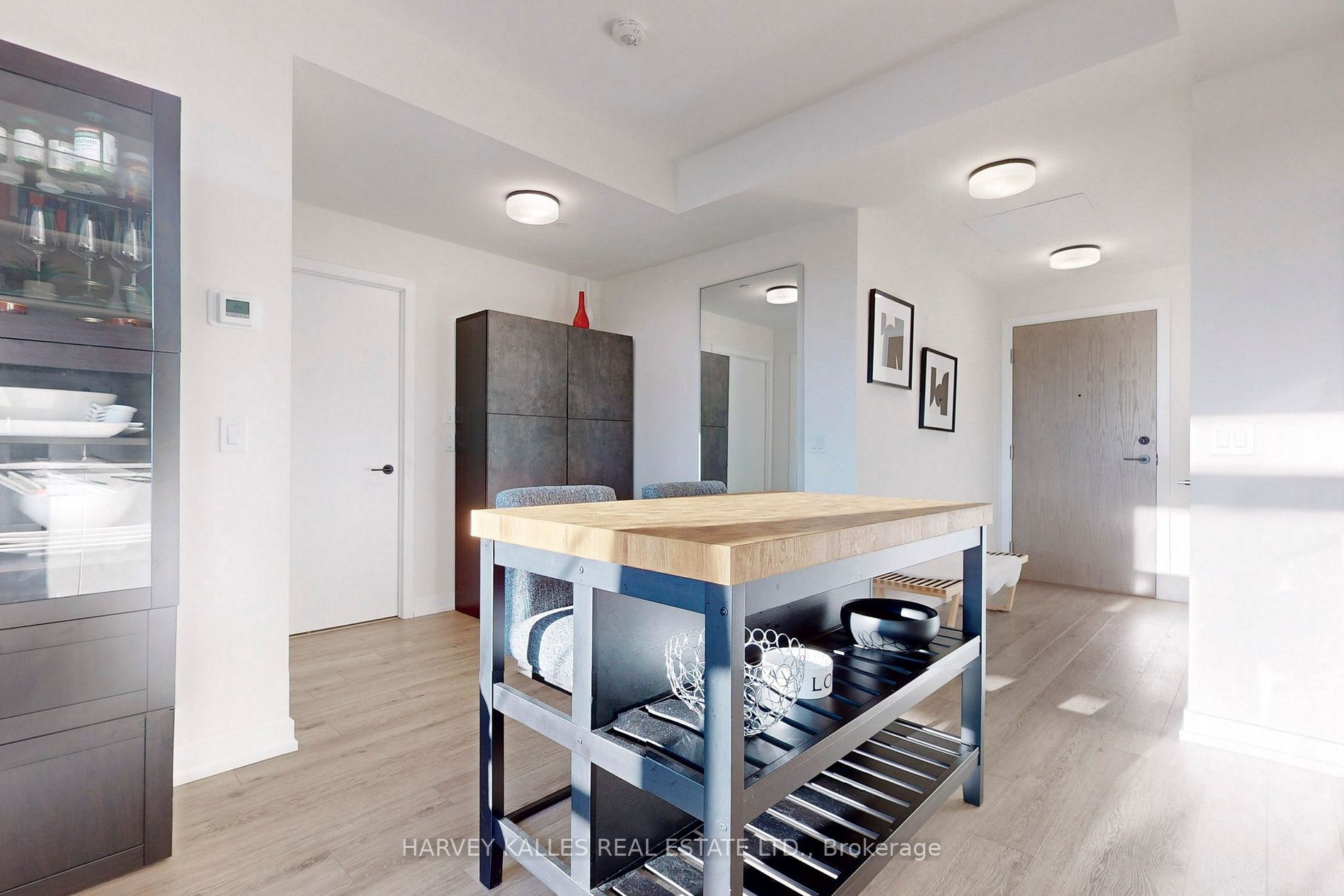 2300 St. Clair Ave W, #301