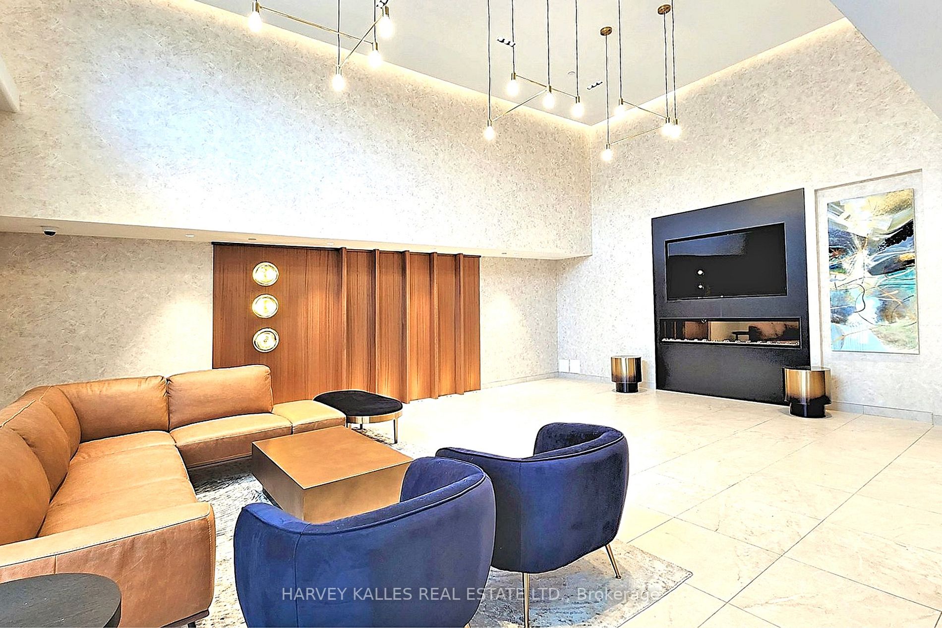 2300 St. Clair Ave W, #301