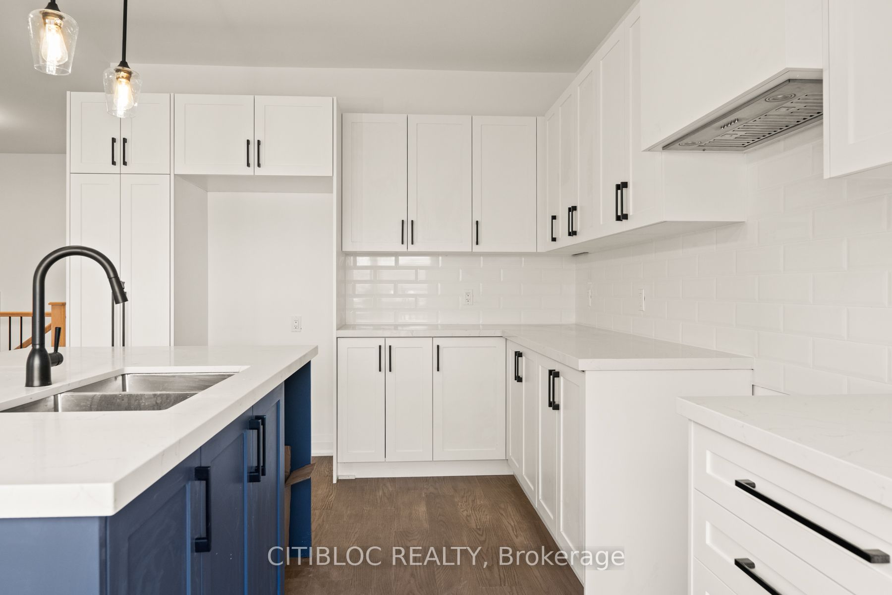171 Mountainview Rd N, #7