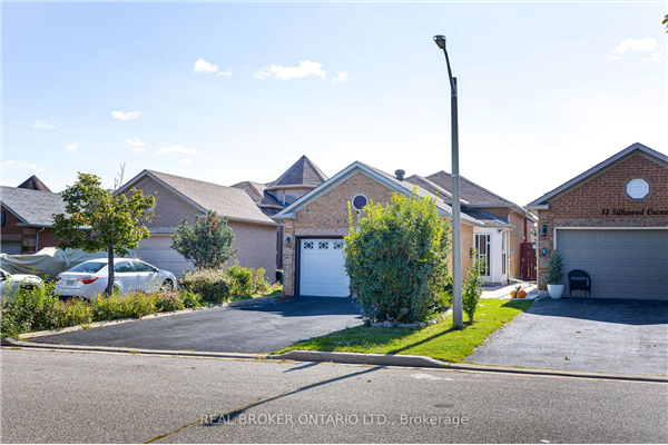 12 Silkwood Cres W, Brampton