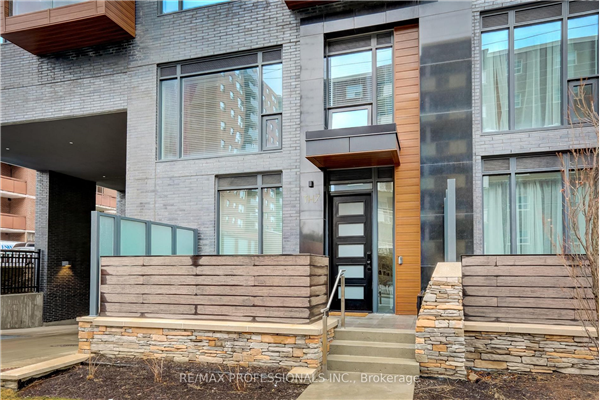 21 Park St E, Mississauga
