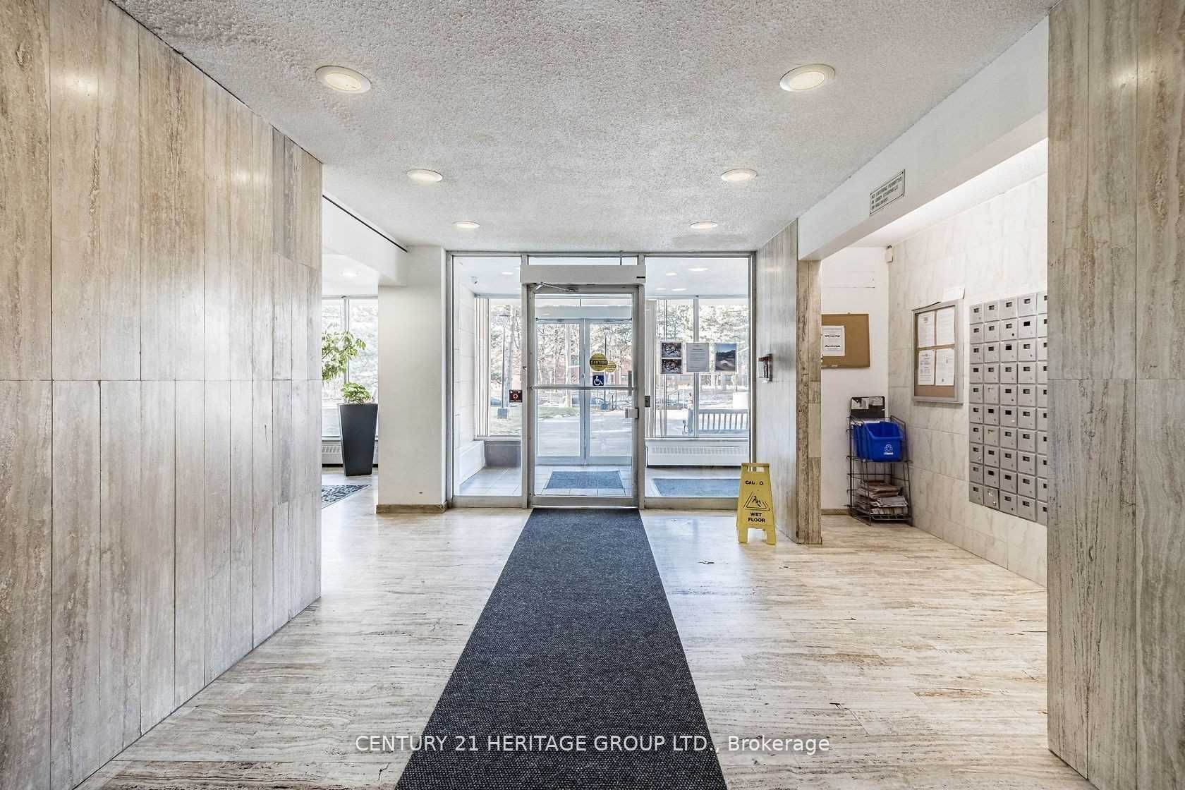 345 Driftwood Ave, #1206