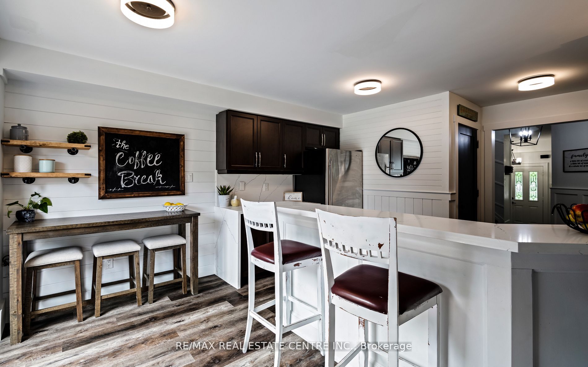 18 Belmont Boulevard