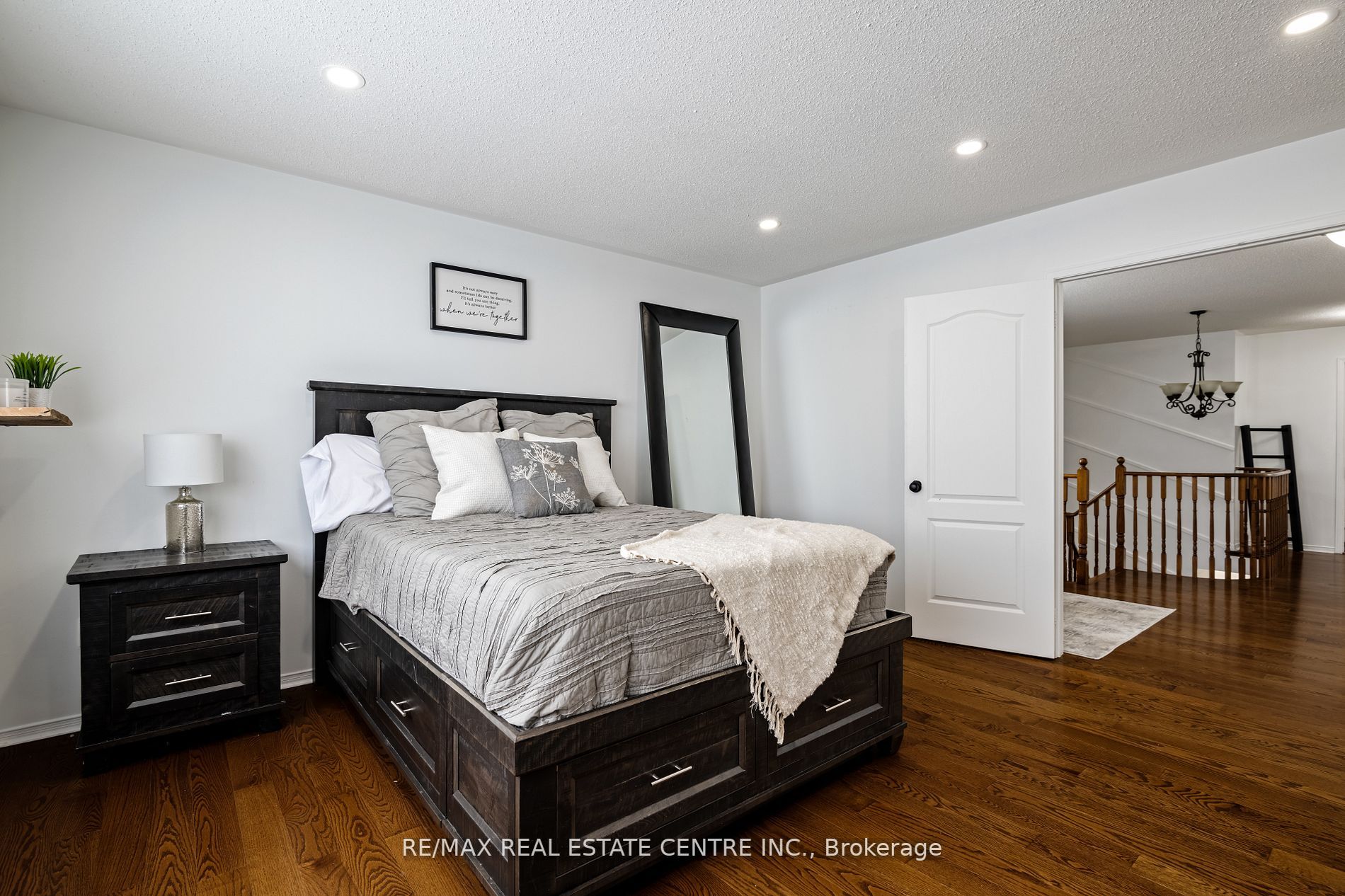 18 Belmont Boulevard