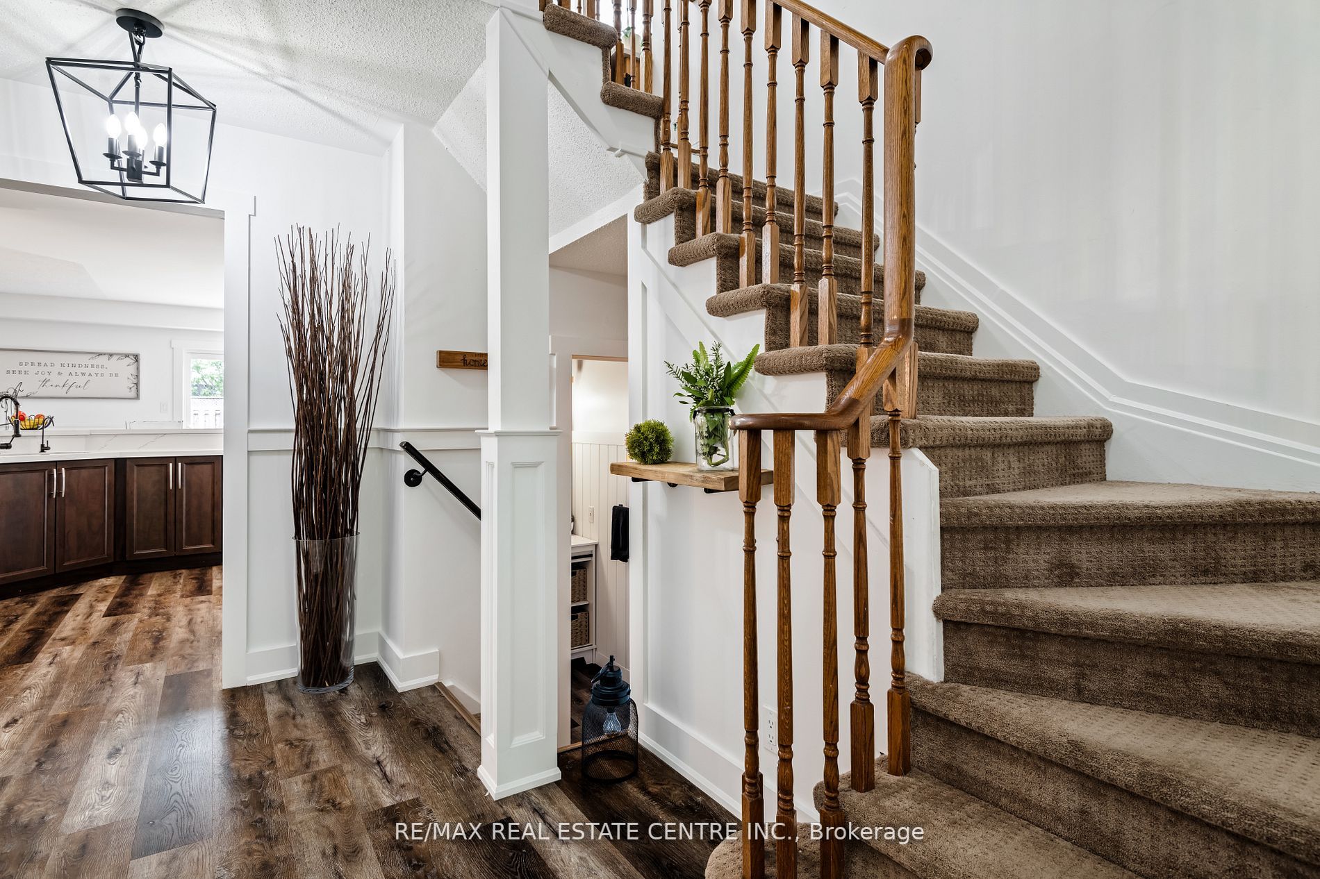 18 Belmont Boulevard