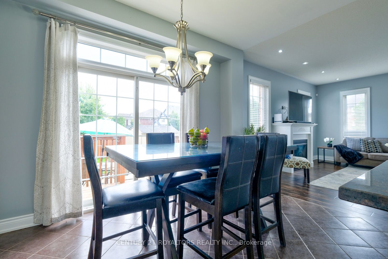 25 Autumn Arbour Road