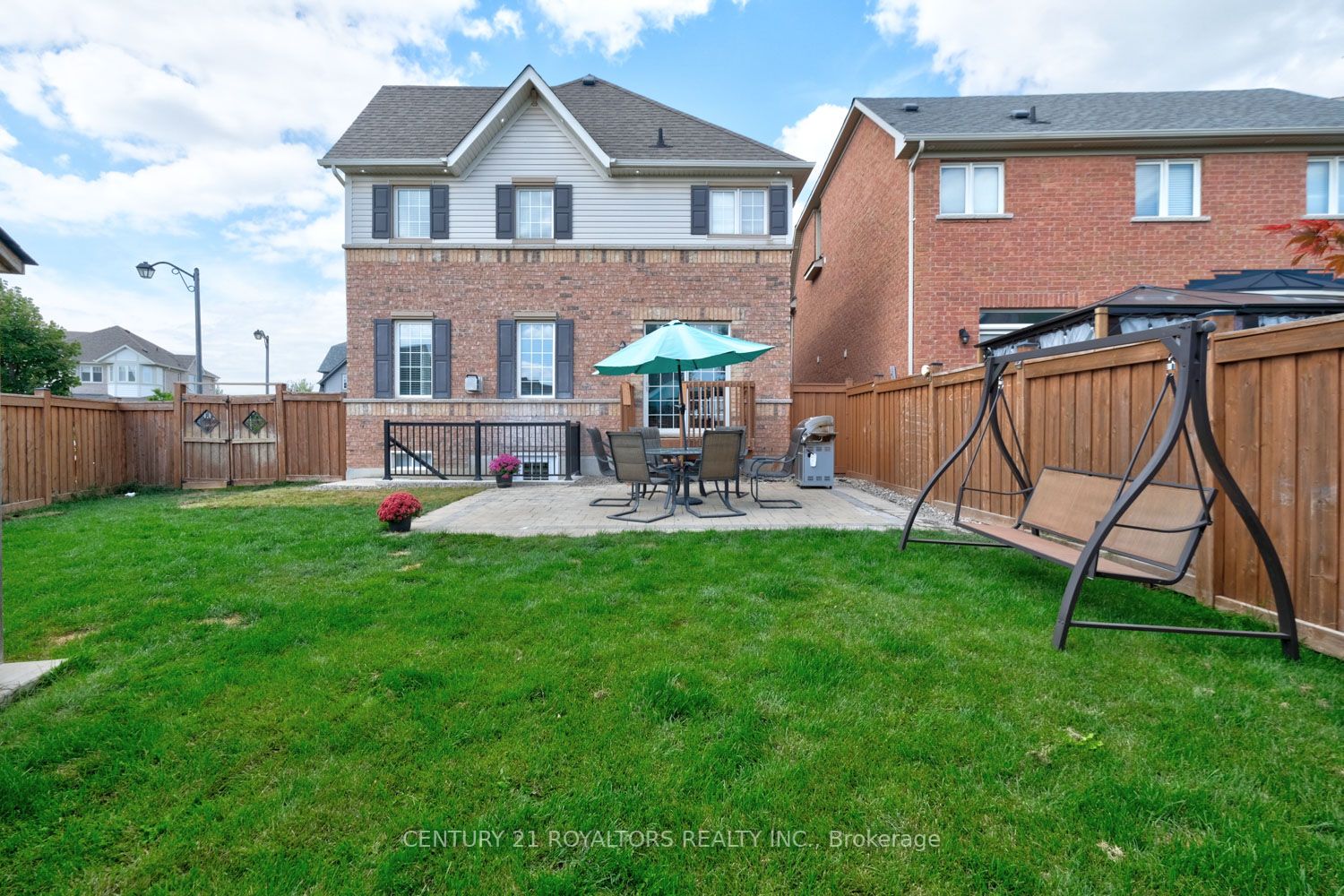 25 Autumn Arbour Road