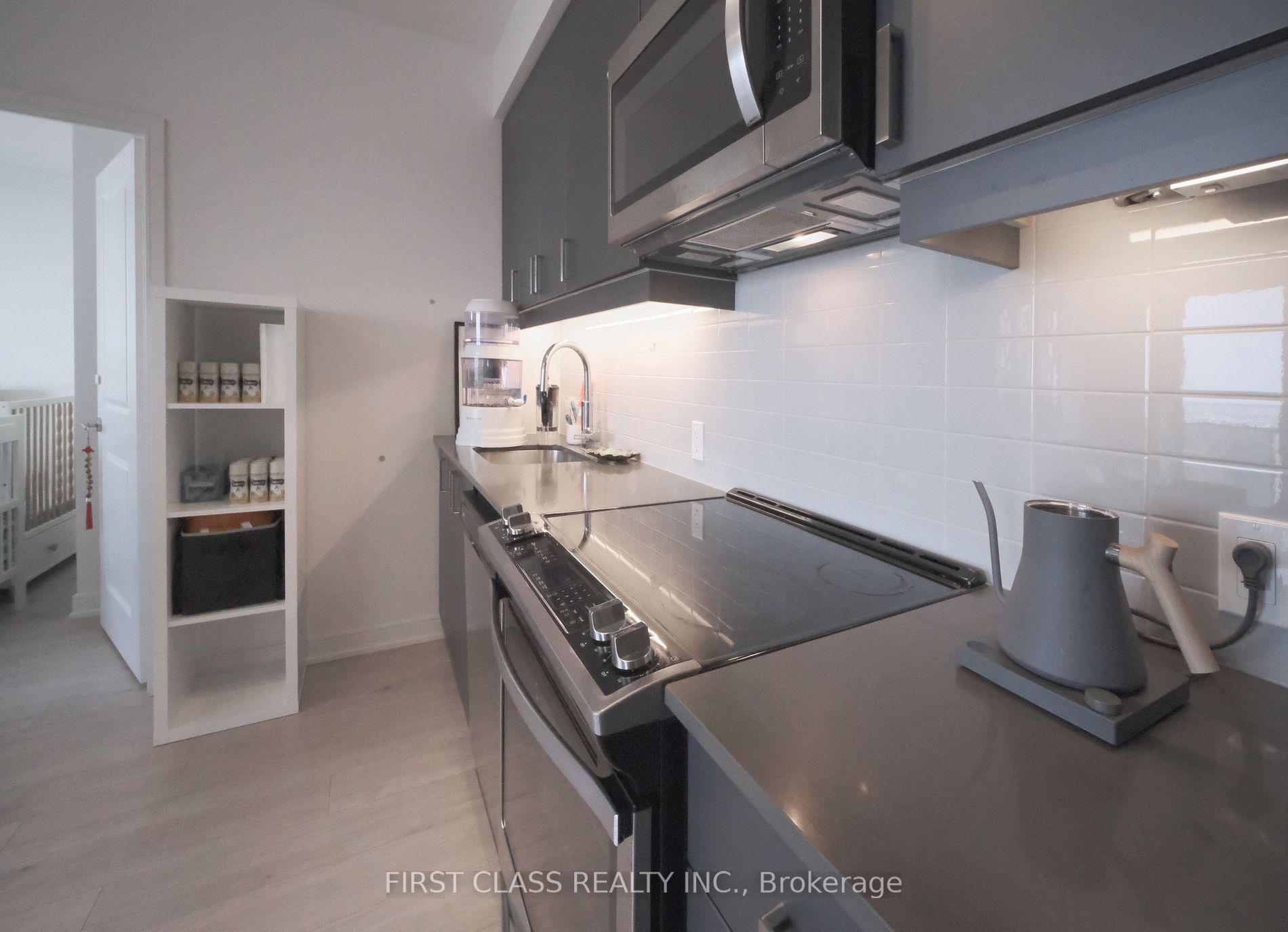 8 Nahani Way, #3203
