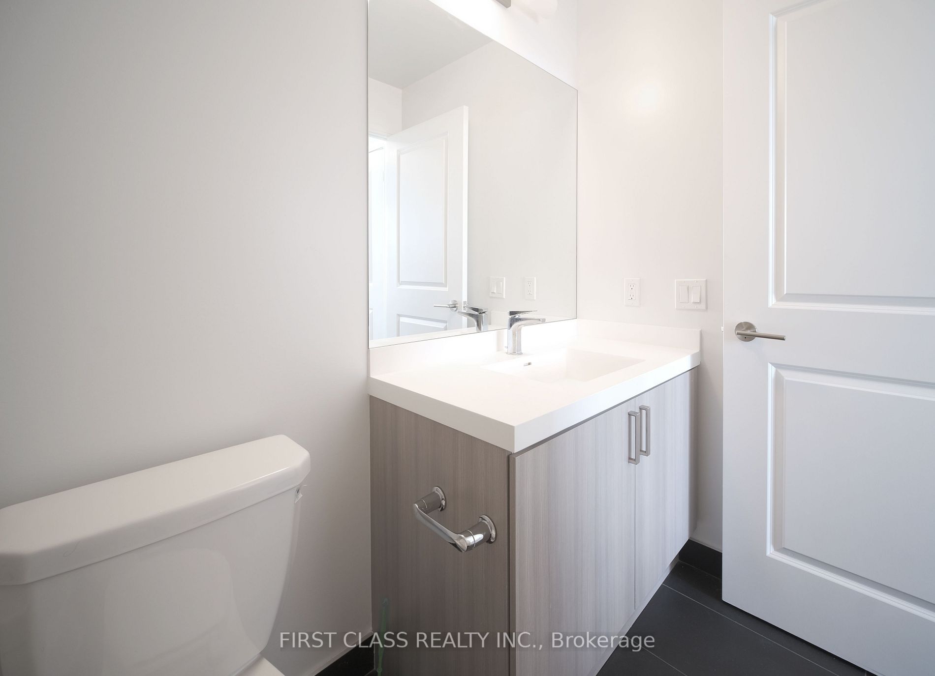 8 Nahani Way, #3203