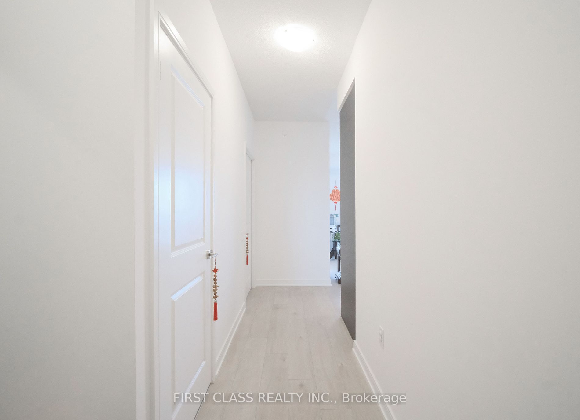 8 Nahani Way, #3203