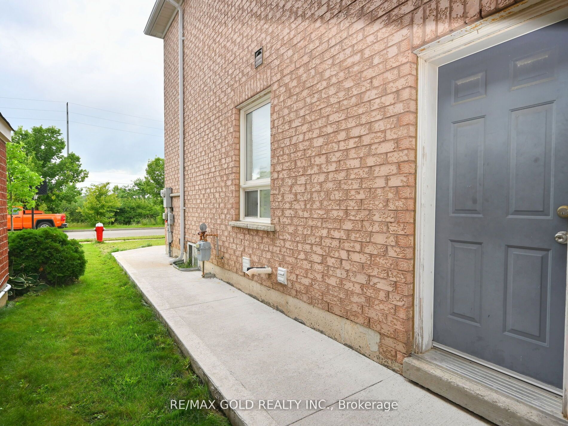 13 Galveston Cres