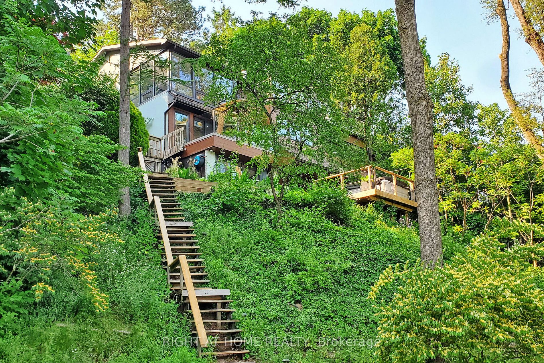 868 Danforth Place