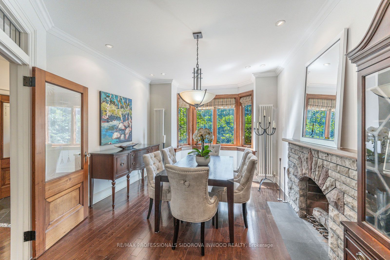 53 Armadale Ave
