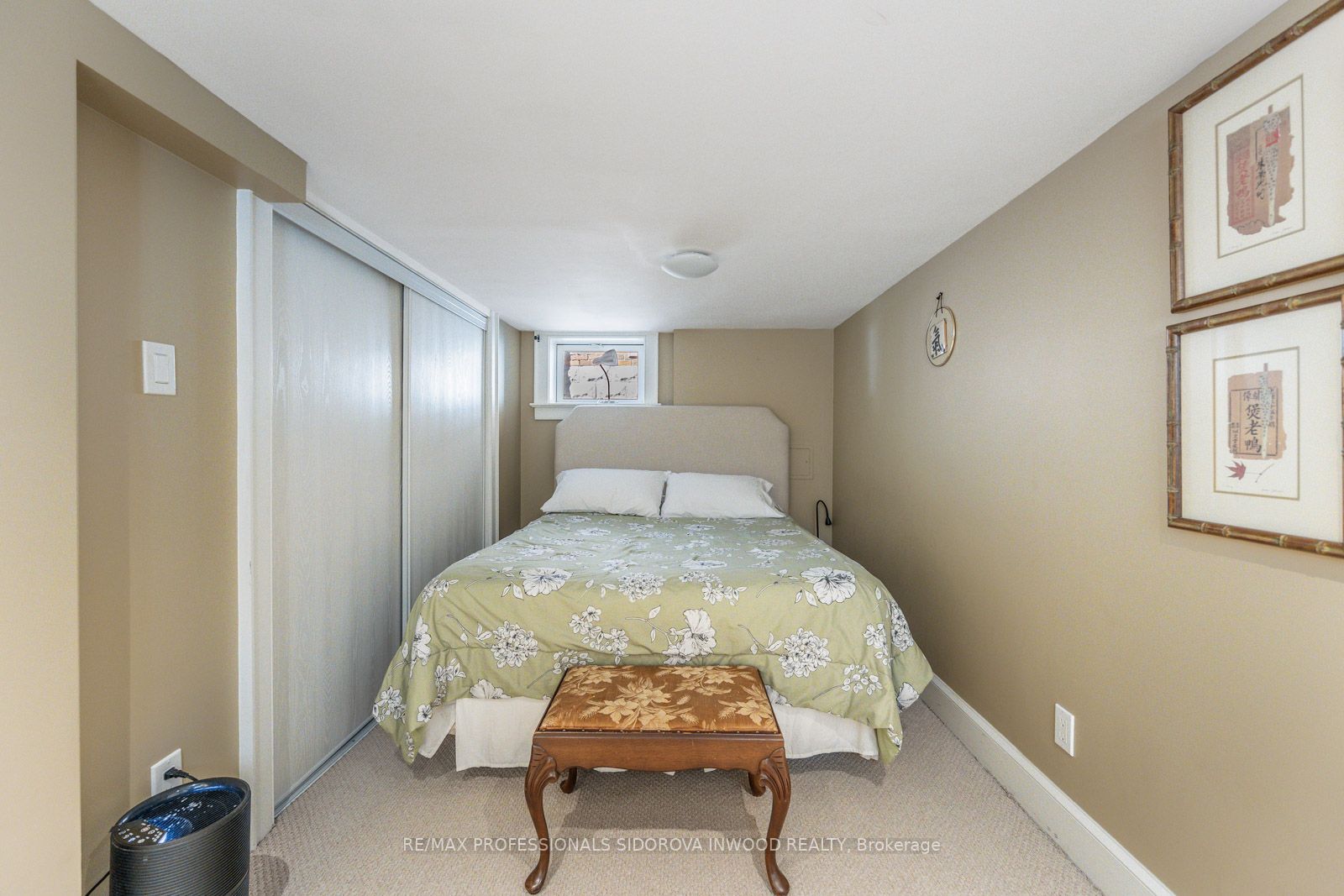 53 Armadale Ave
