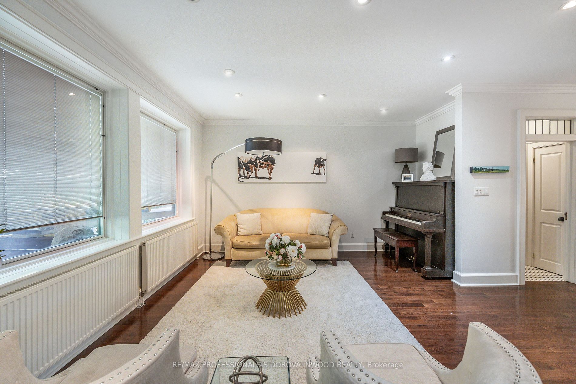 53 Armadale Ave