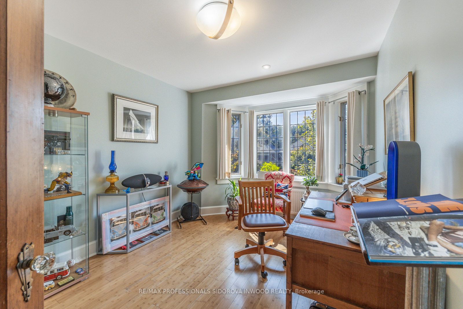 53 Armadale Ave