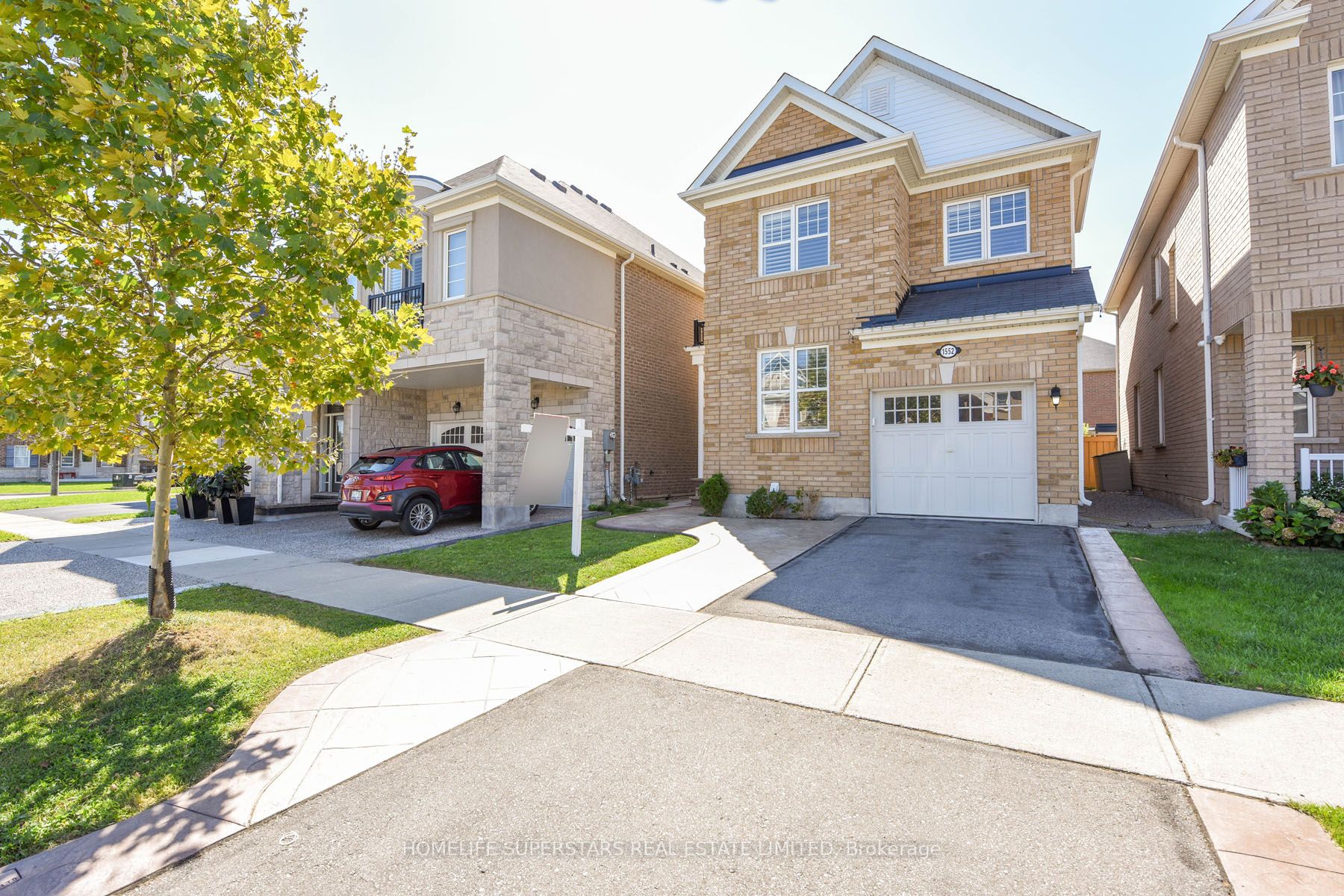 1552 Farmstead Dr