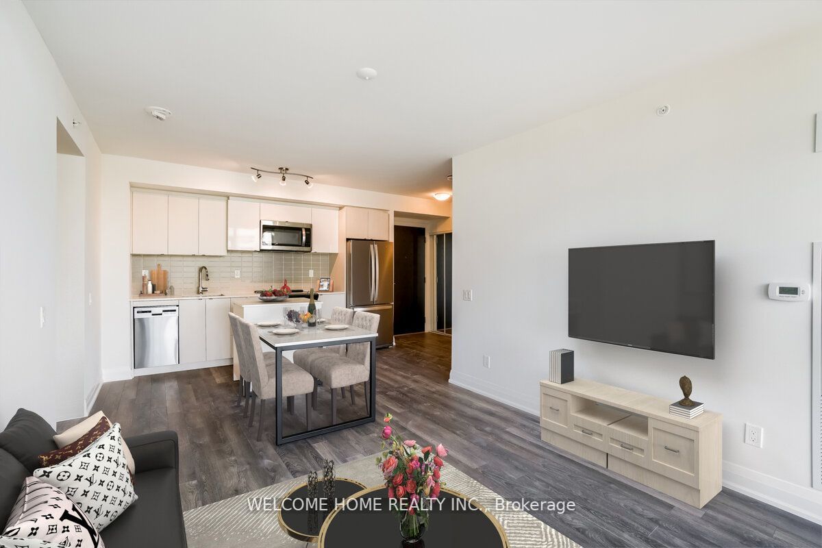 1461 Lawrence Avenue W, #704