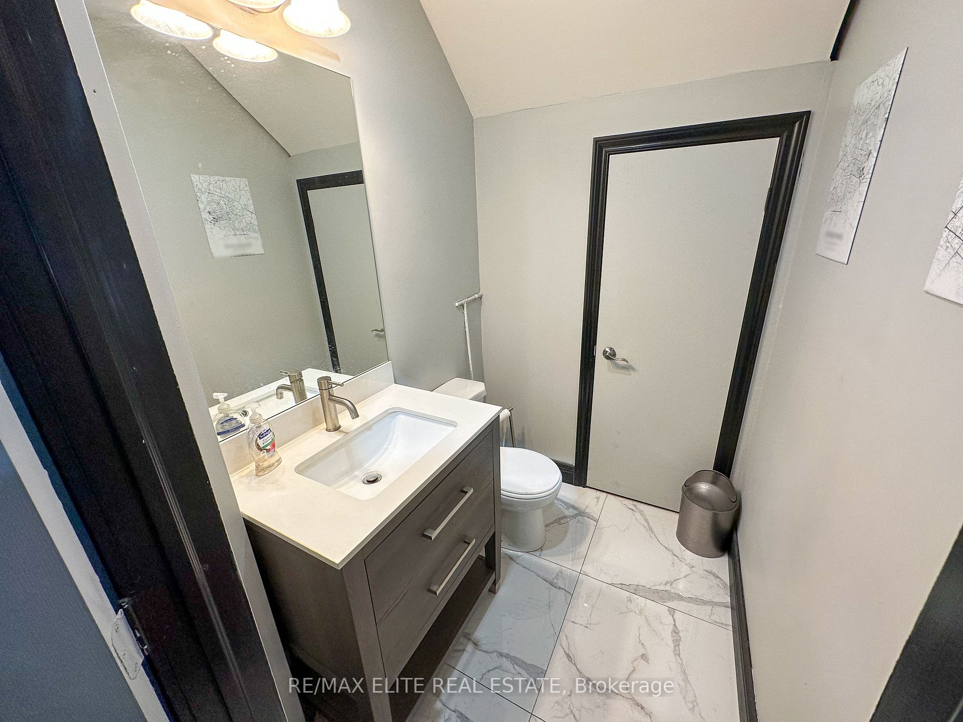 1270 Finch Ave W, #10