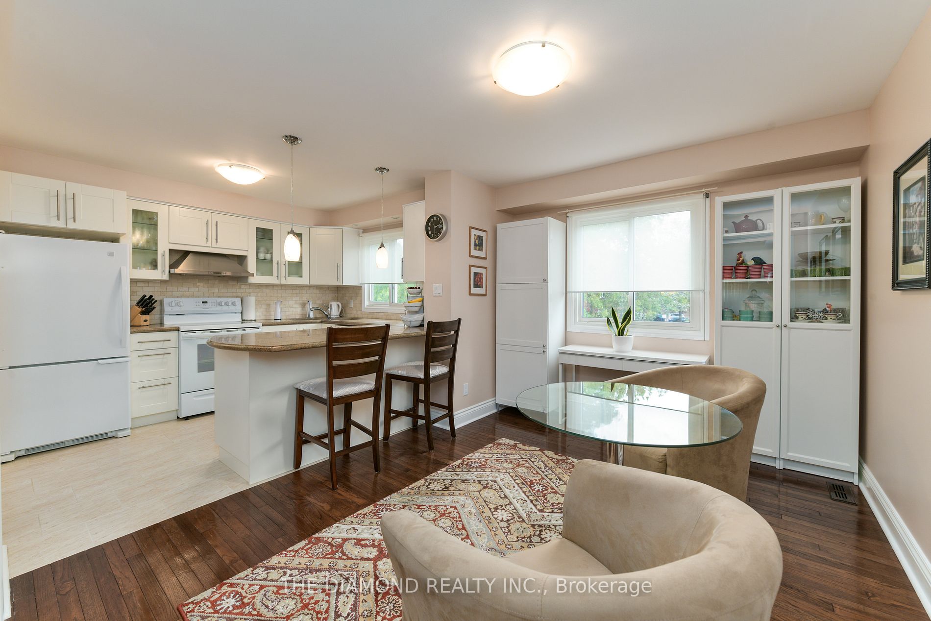 1755 Rathburn Rd E, #65