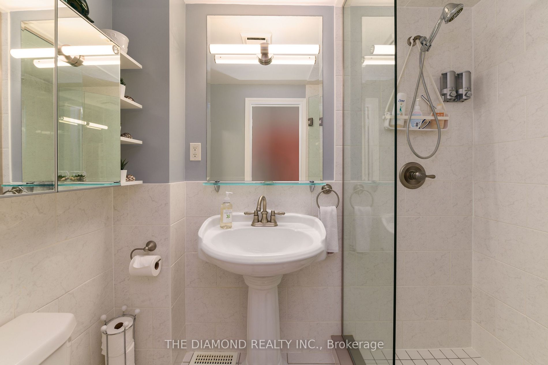 1755 Rathburn Rd E, #65