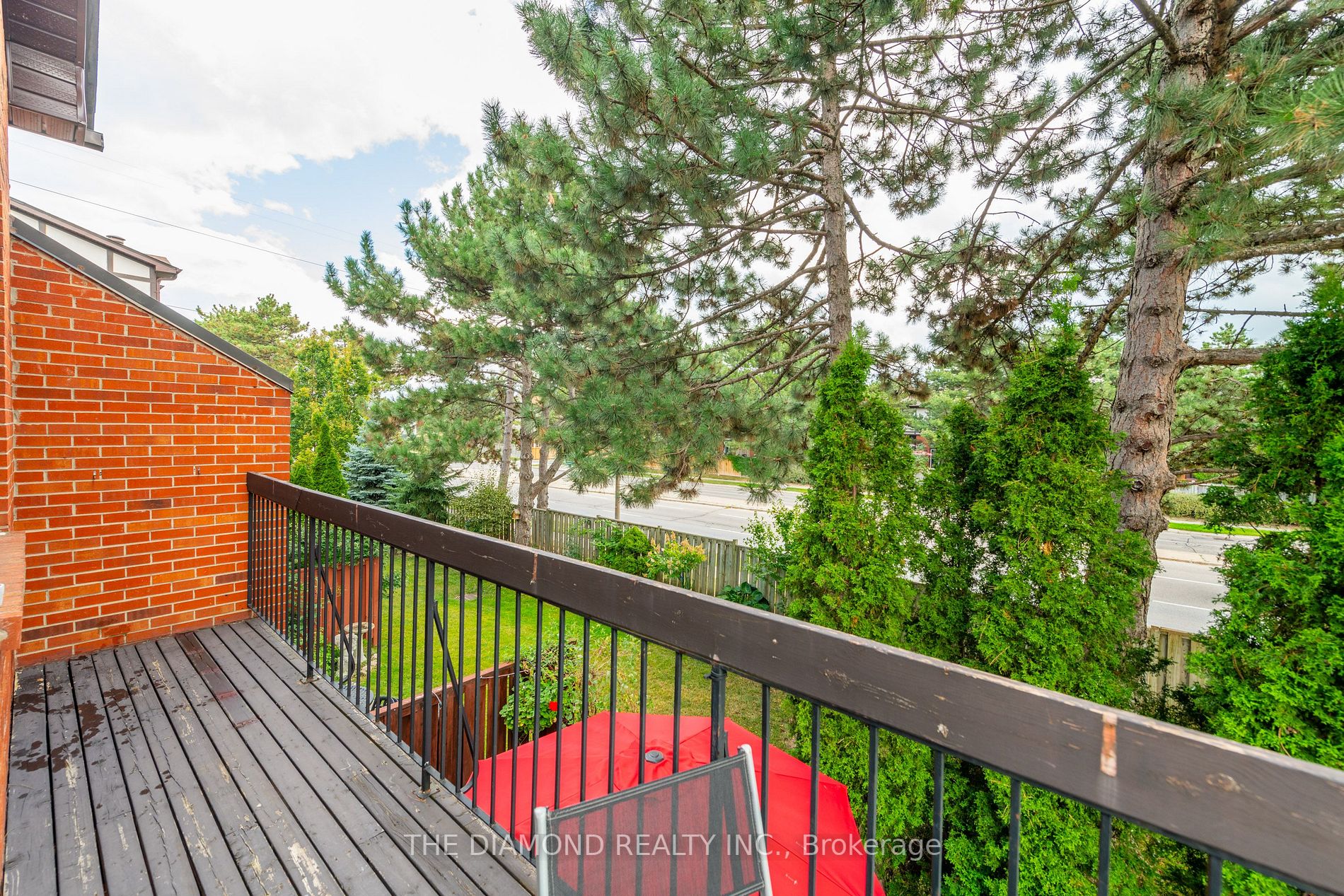1755 Rathburn Rd E, #65