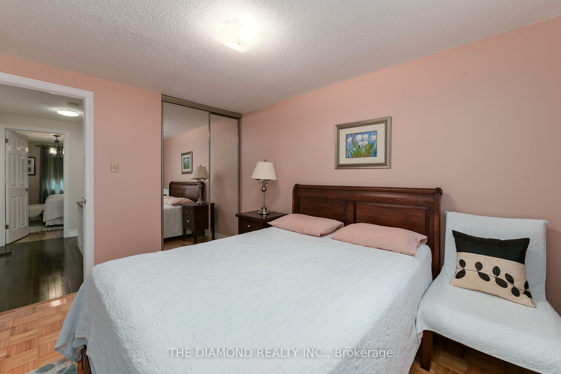 1755 Rathburn Rd E, #65