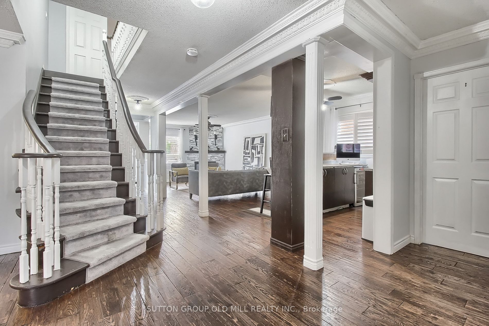 559 Avonwick Ave