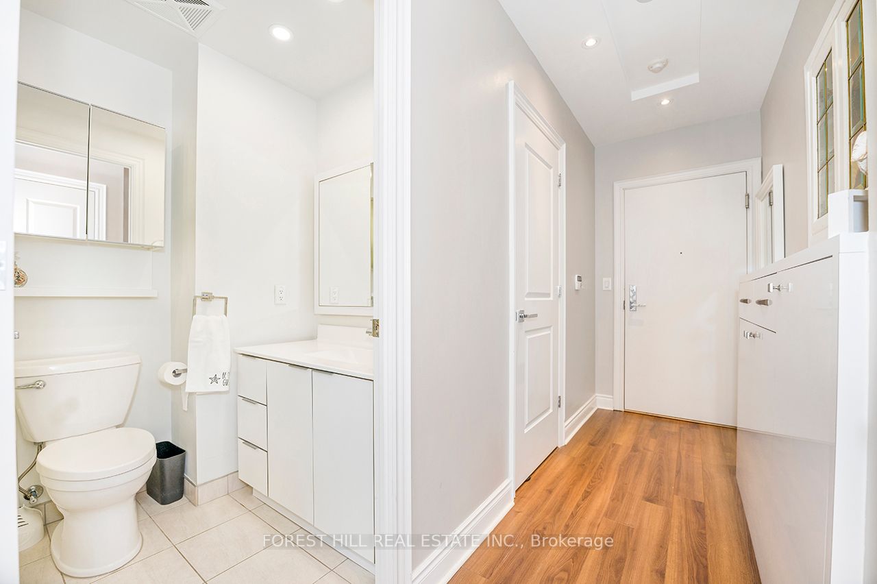 16 Brookers Lane, #2106