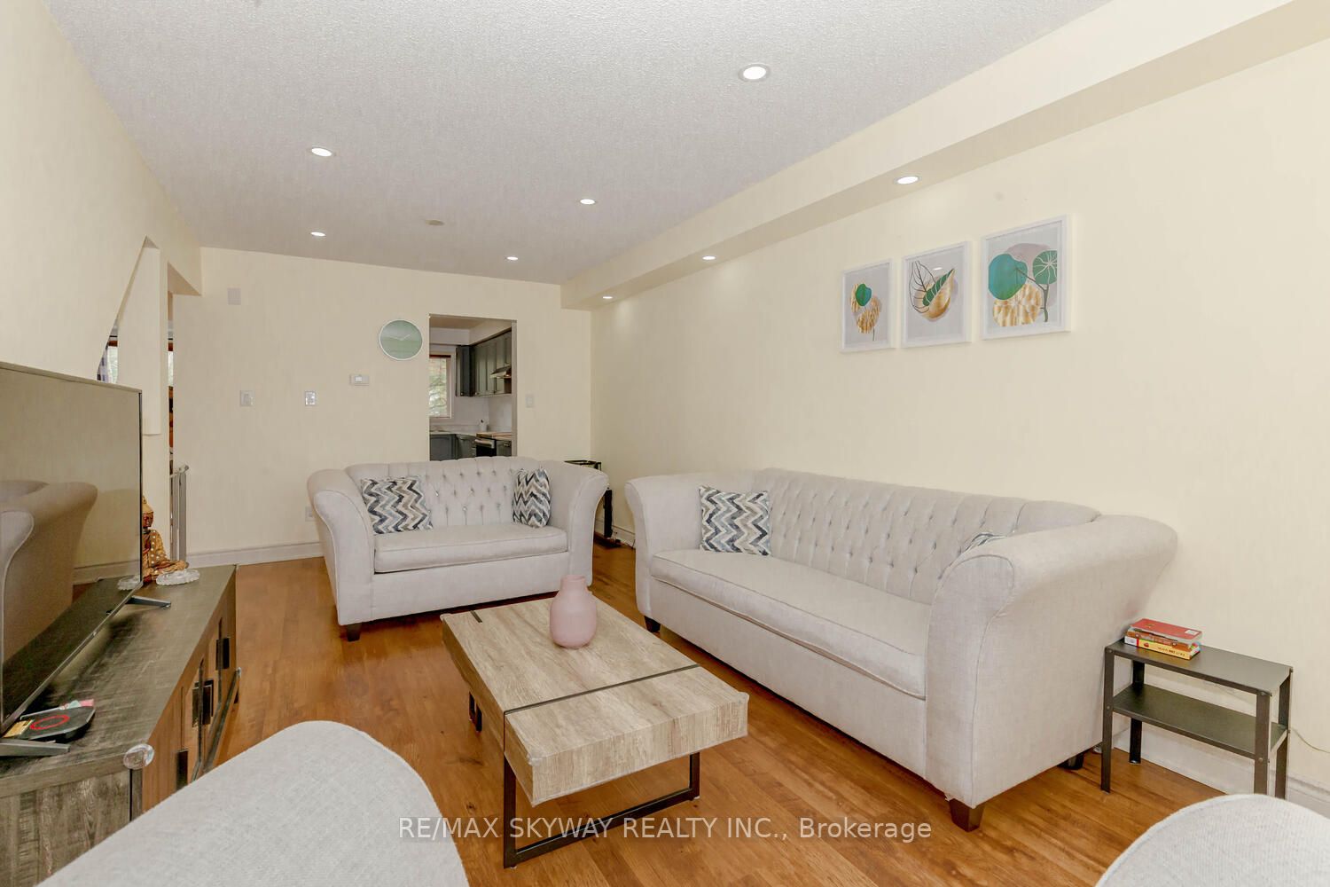 65 Brickyard Way, #7