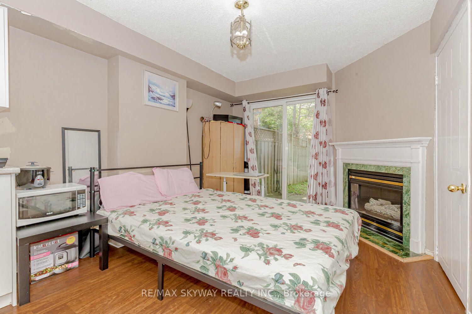 65 Brickyard Way, #7