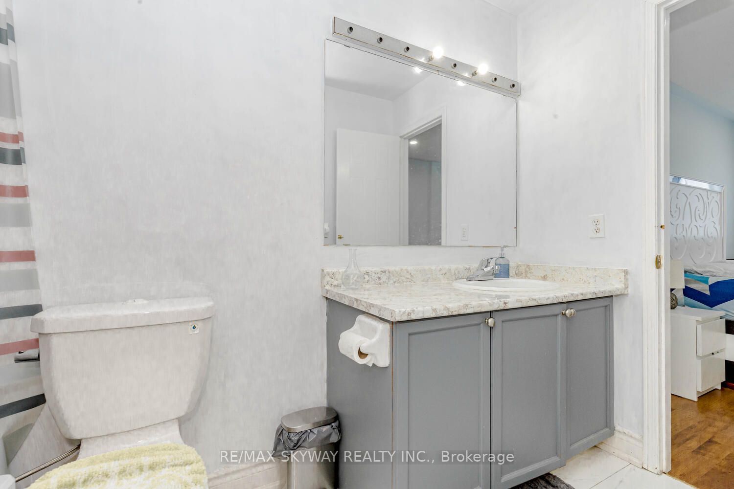 65 Brickyard Way, #7