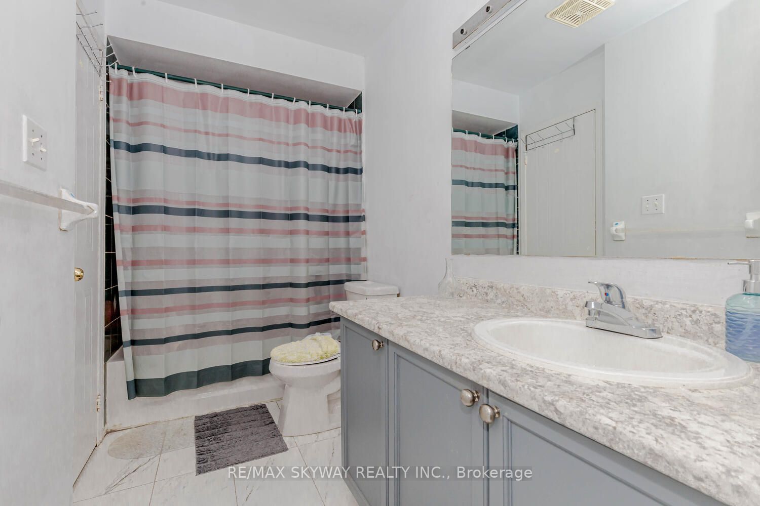 65 Brickyard Way, #7