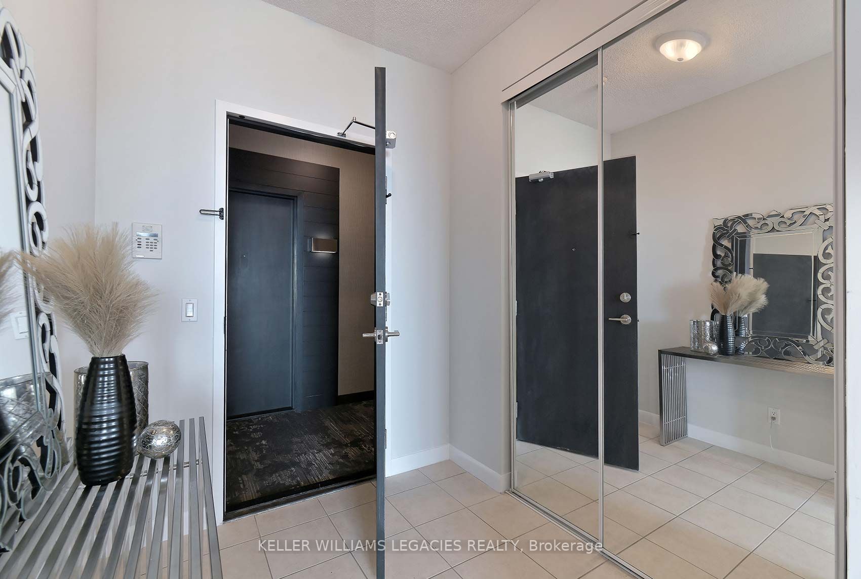 225 Sherway Gardens Rd, #Ph207