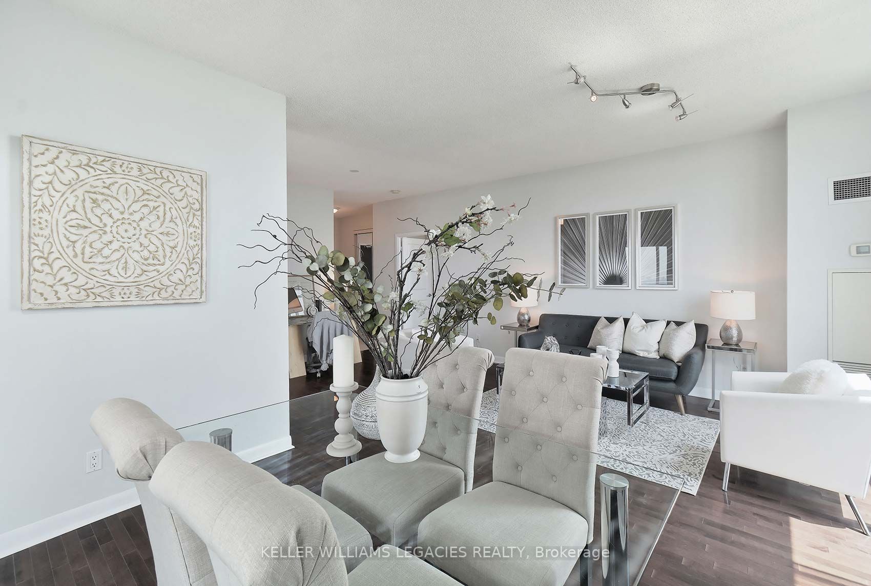 225 Sherway Gardens Rd, #Ph207