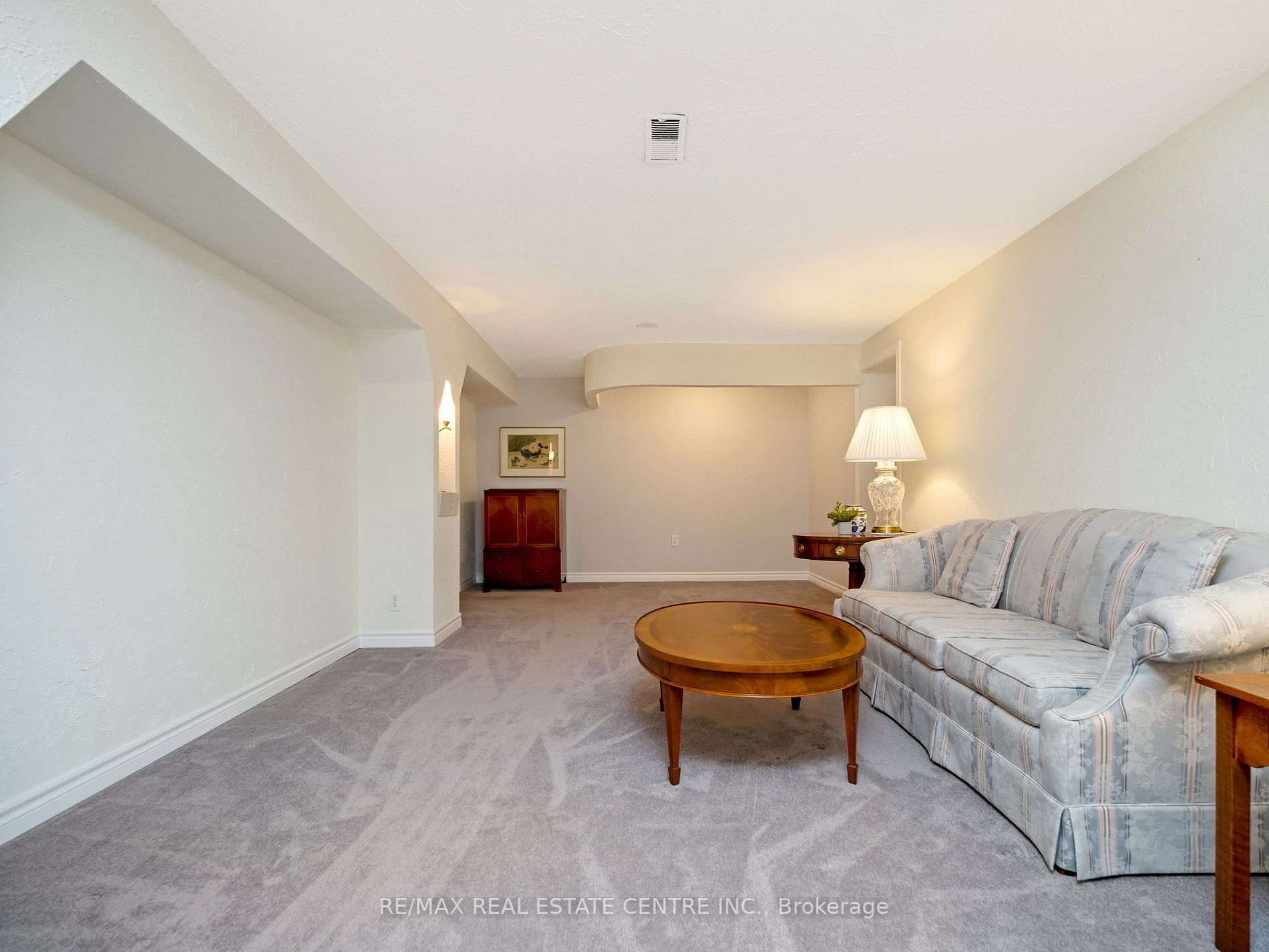 306 Gardenview Dr