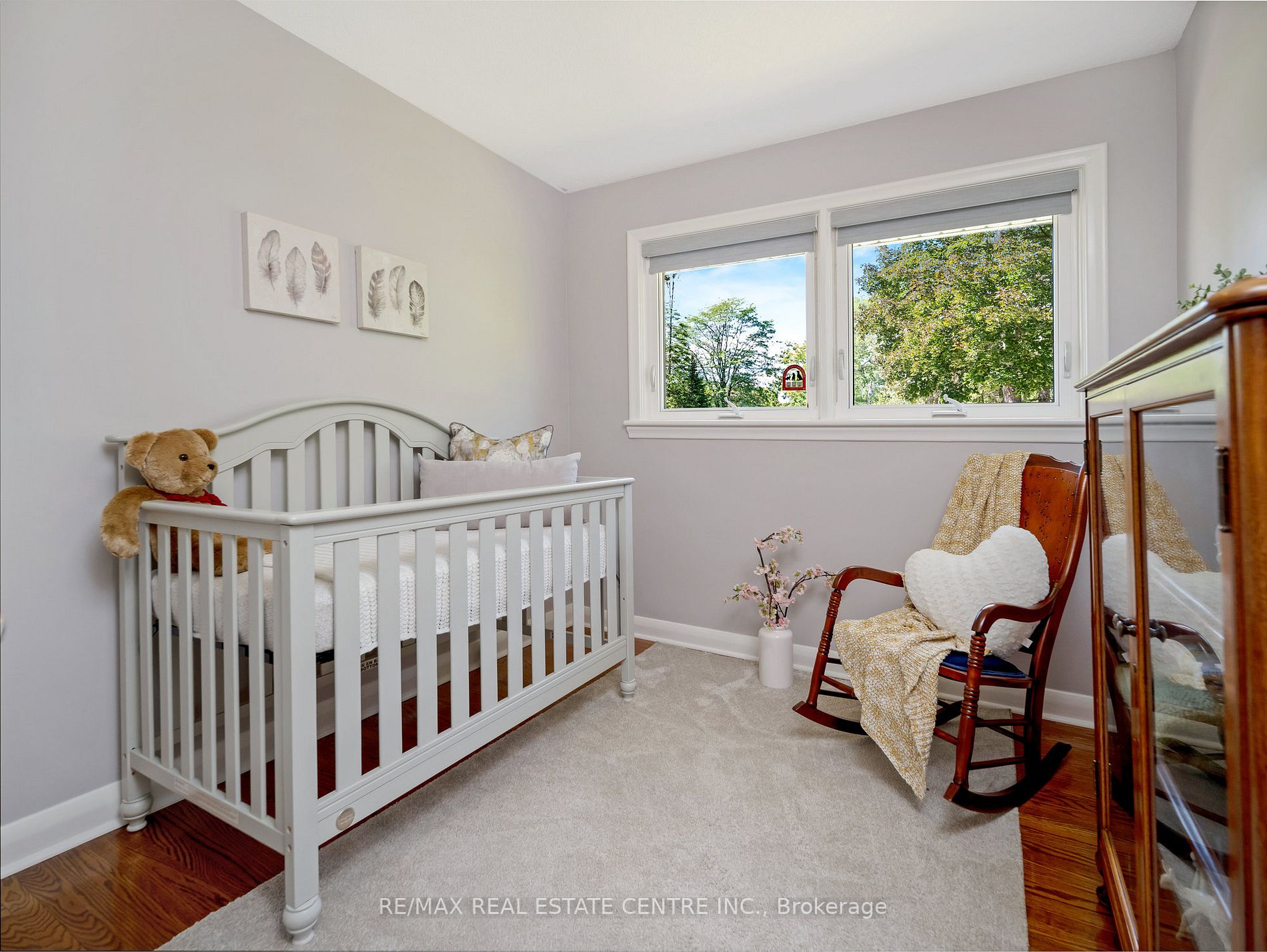 306 Gardenview Dr