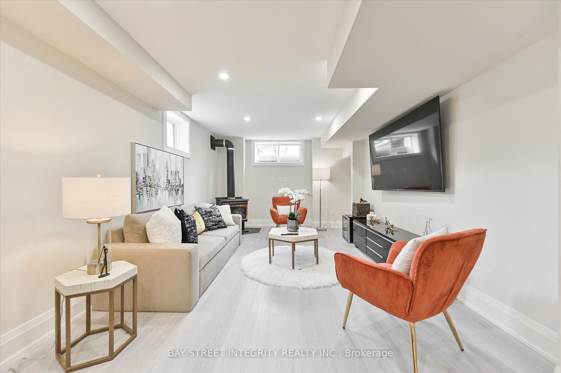 2605 Devonsley Cres