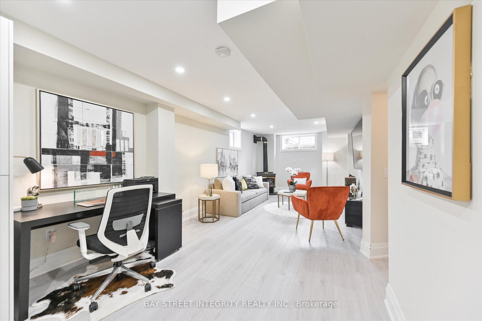 2605 Devonsley Cres