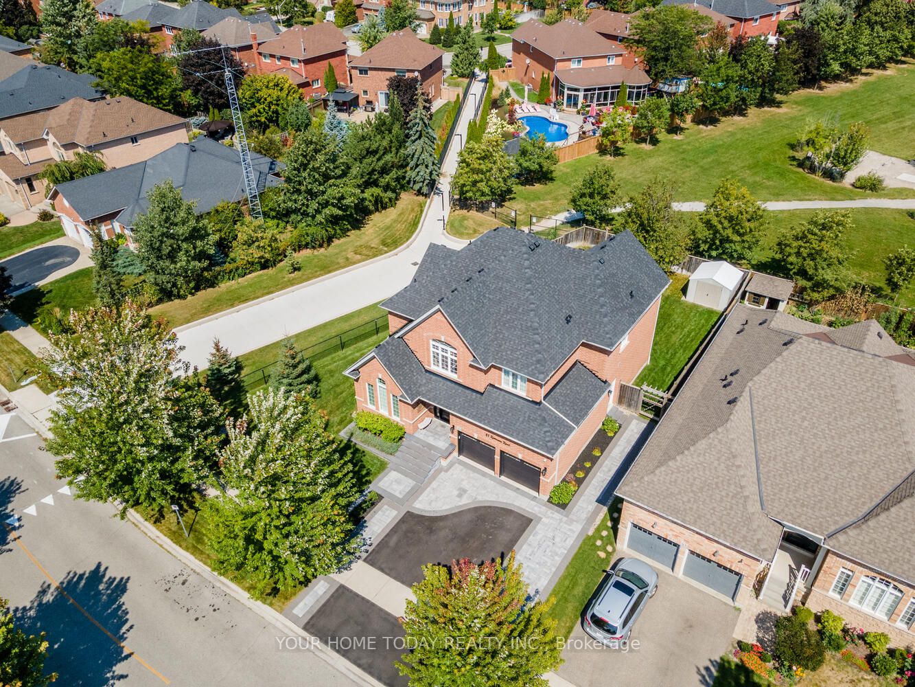 51 Robinson Road
