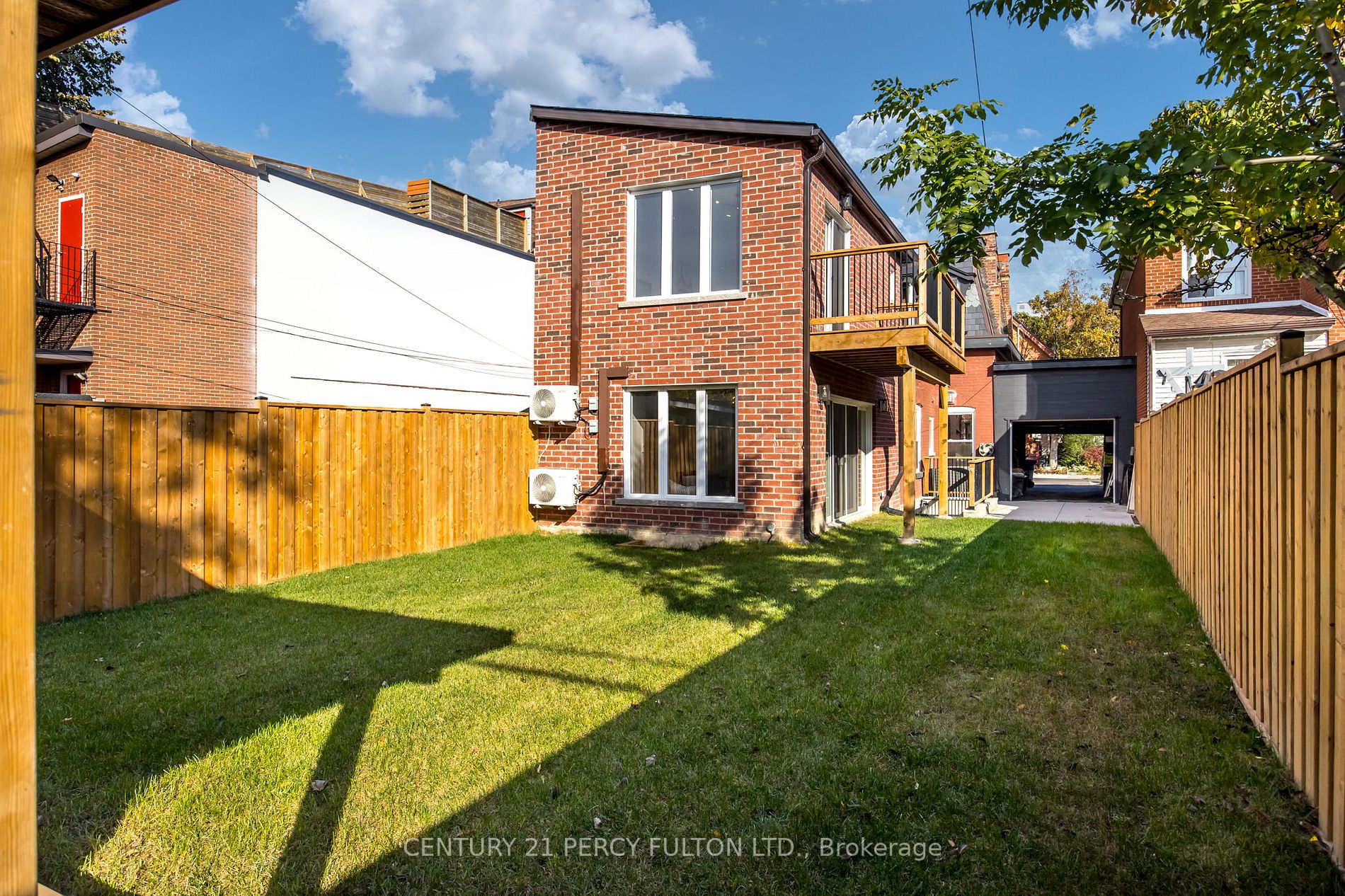 50 Macdonell Ave