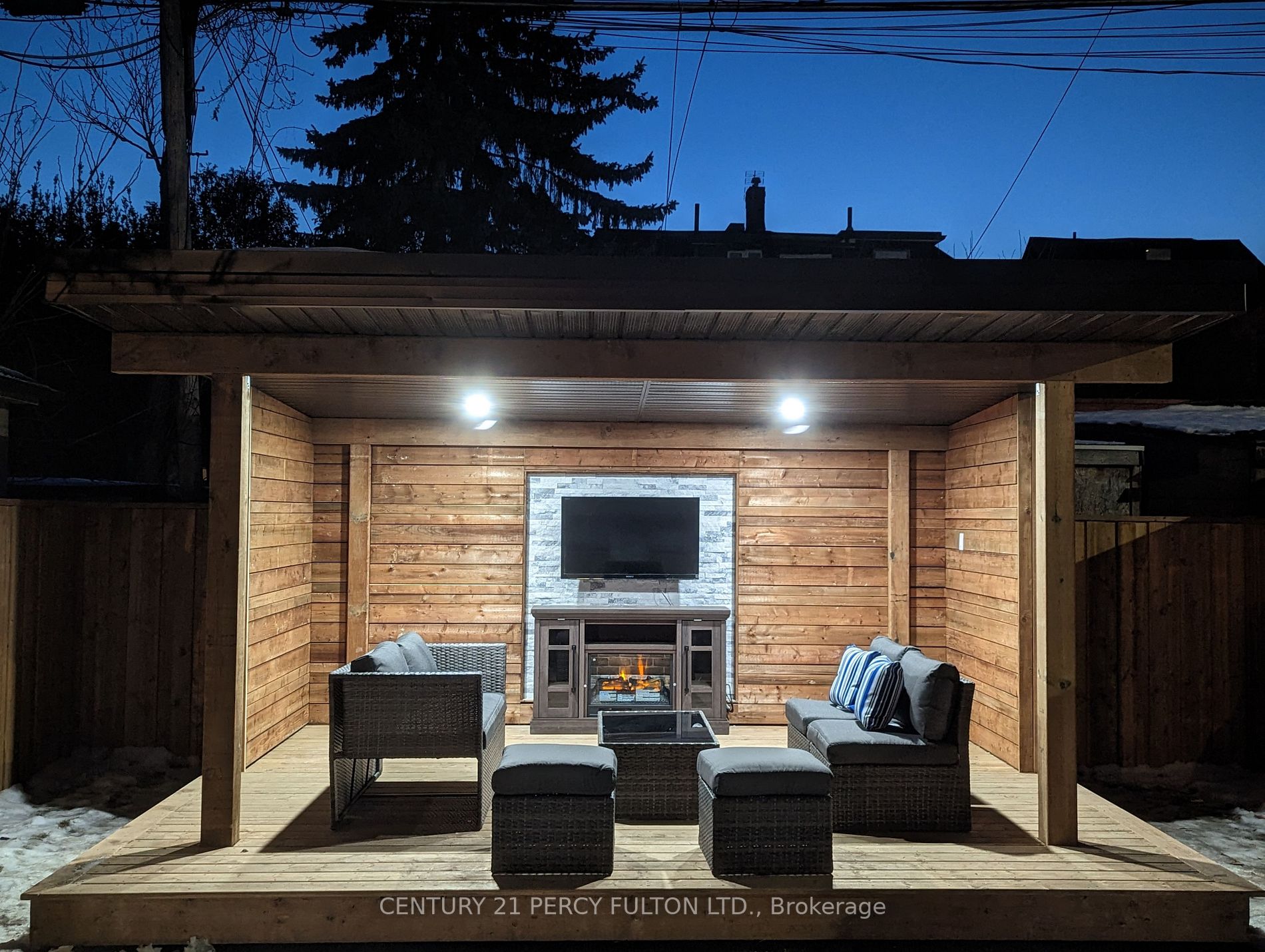 50 Macdonell Ave