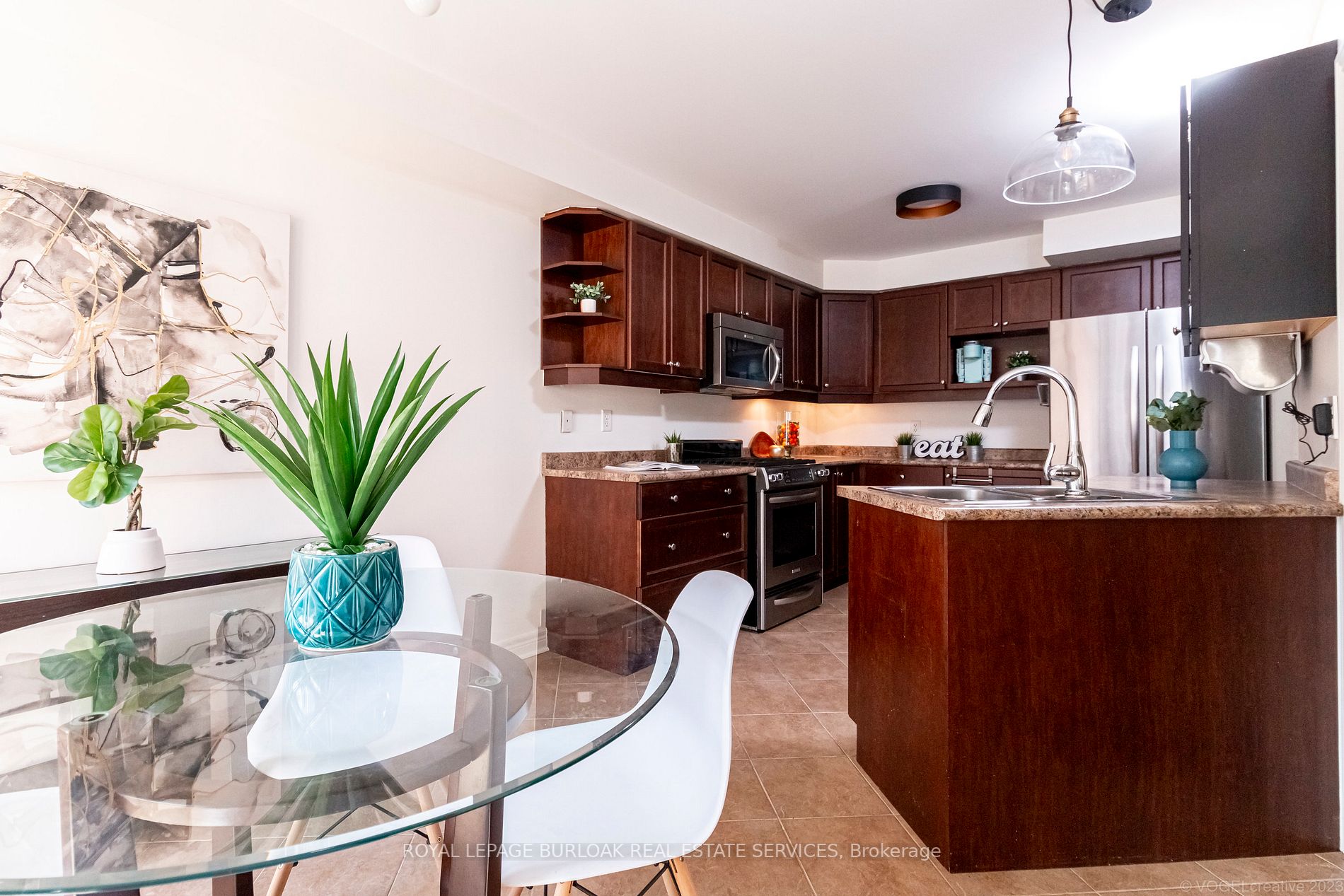 4842 Verdi St
