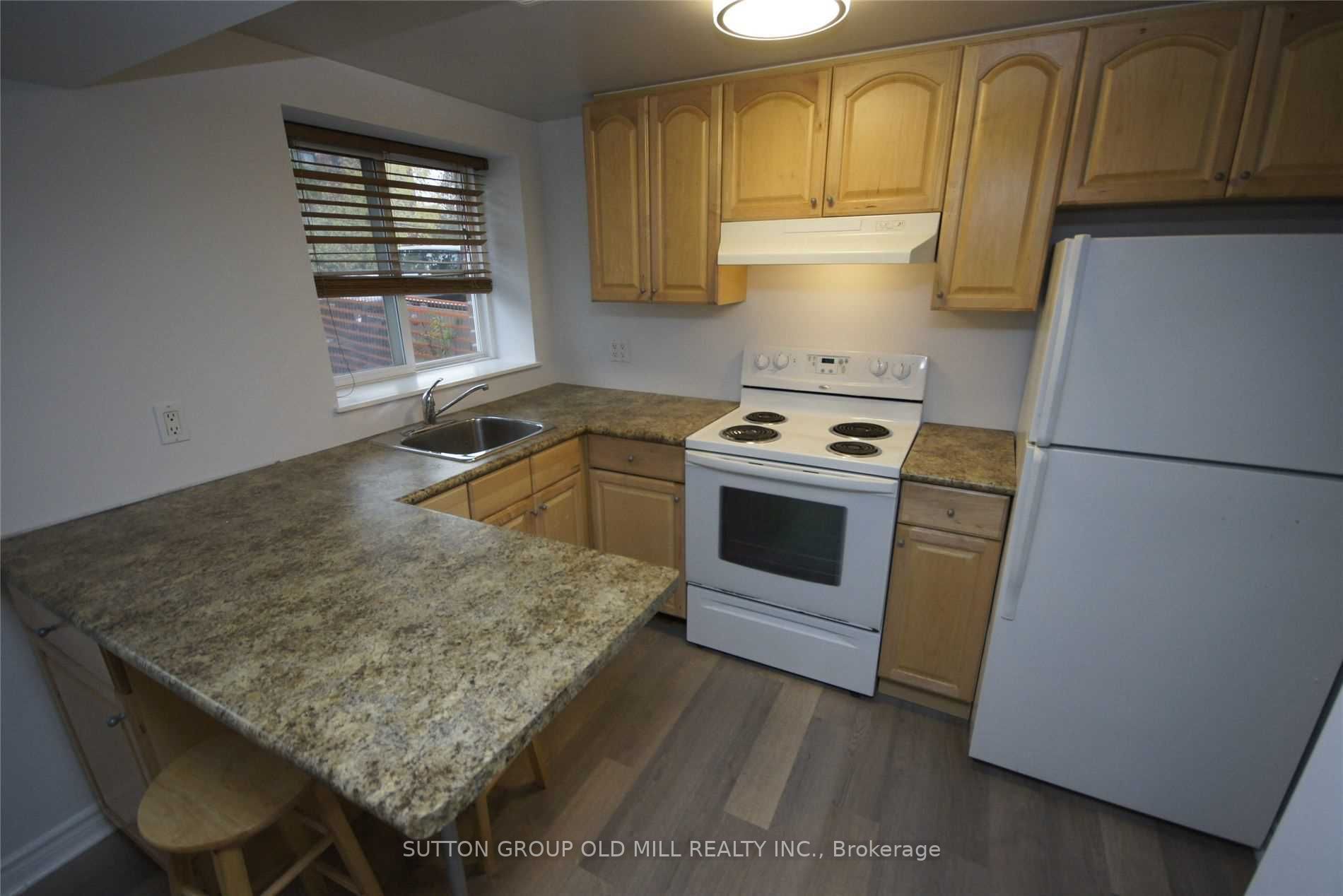 112 Stephen Dr