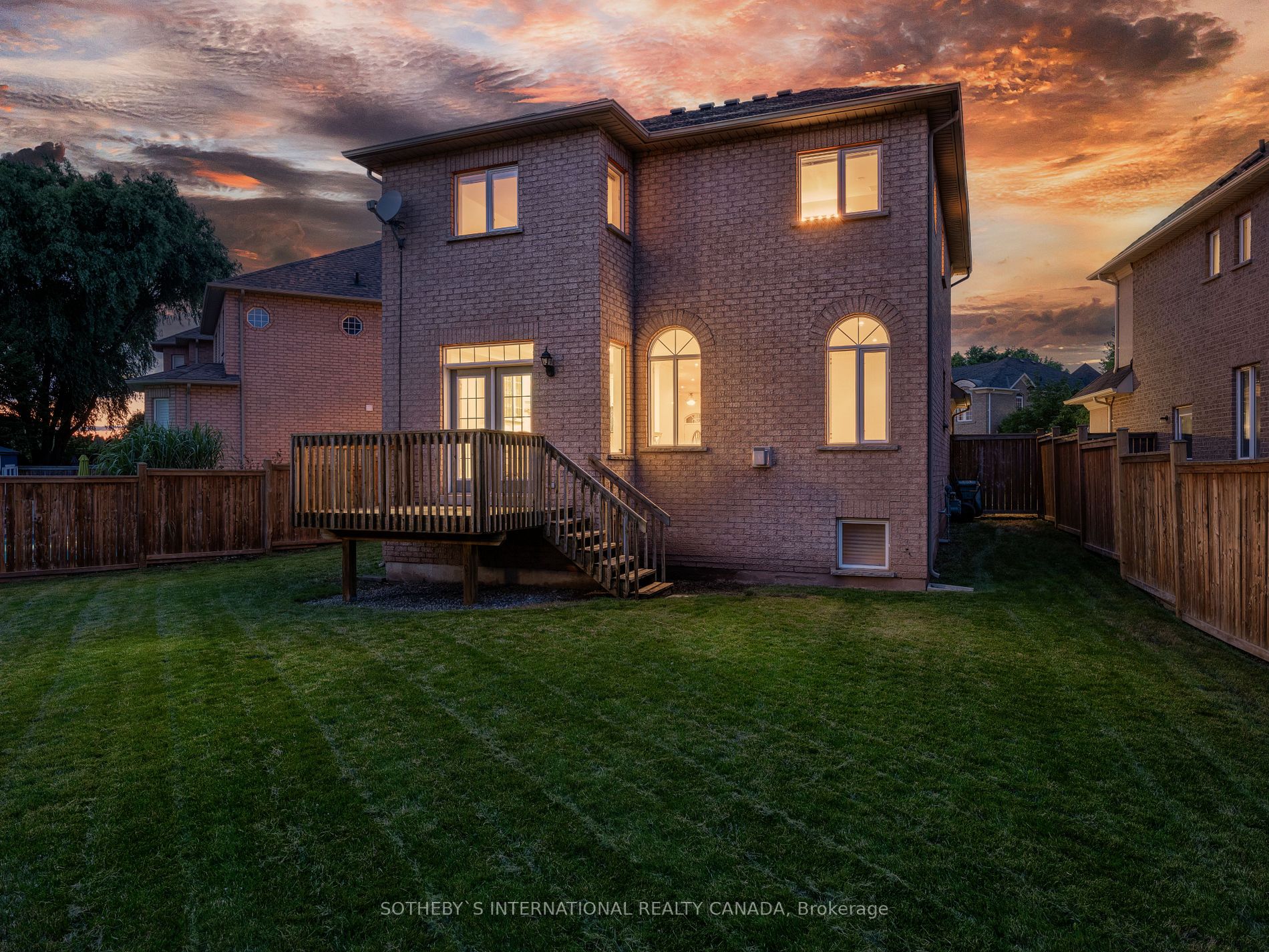 3380 Hayhurst Cres