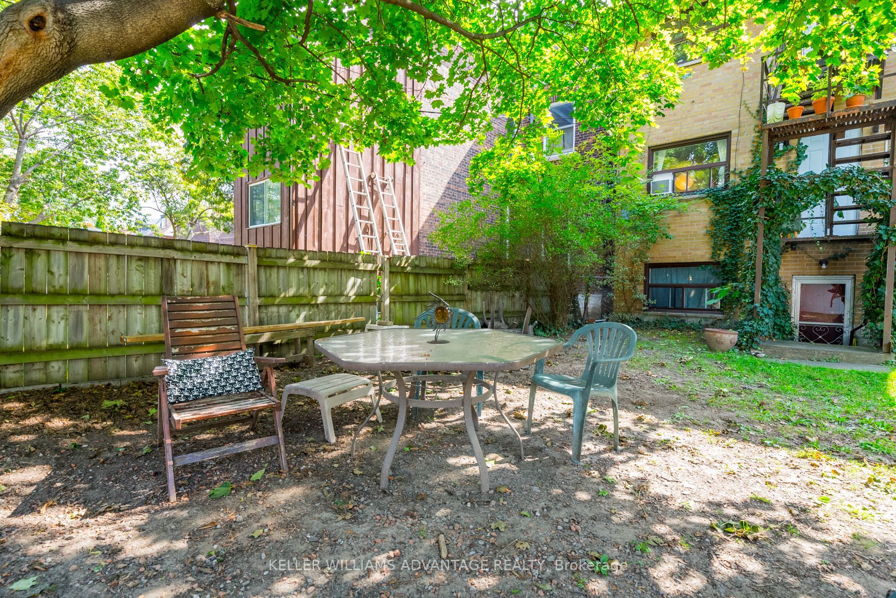 146 St Johns Rd