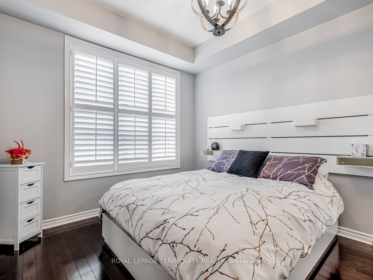 5317 Upper Middle Road, #330