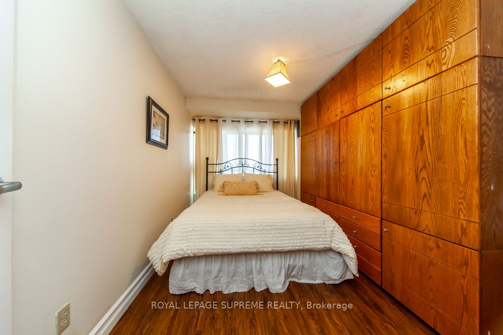 2470 Eglinton Avenue W, #608